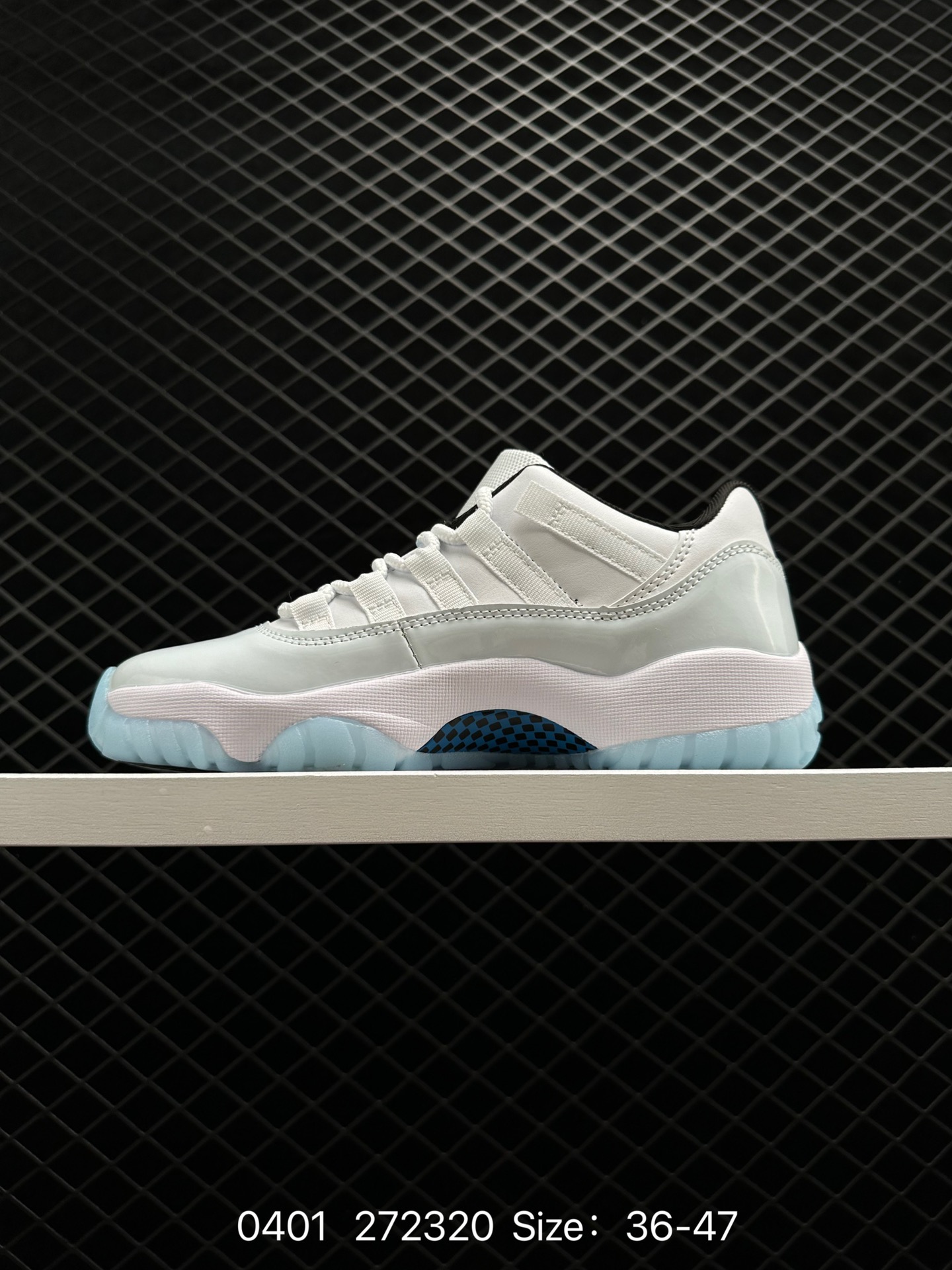 Air Jordan 11 Retro Low 